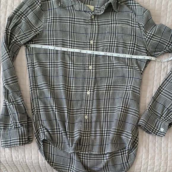 Buck Mason Black and White Houndstooth Button Down, Small - Picture 5 of 9